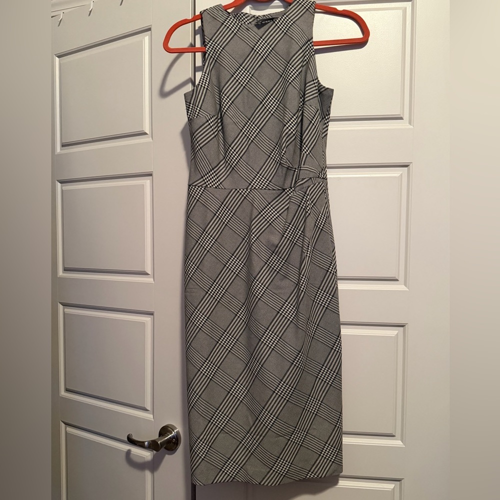 Ann Taylor Black and White plaid Midi Dress
